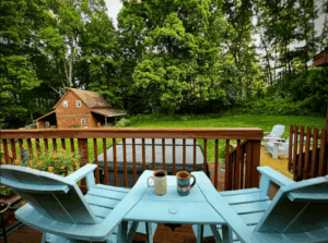 bed-and-breakfast-back-yard-bnb-griswold