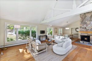 Weston CT short-term renta