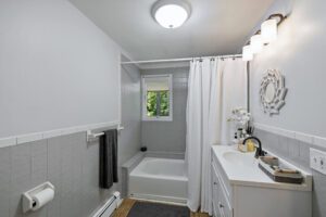 str Weston CT Vacation Rental