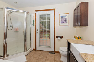 private room for rent griswold